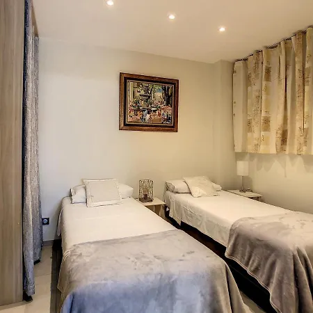 Beautiful 1 Bedroom With Garden On The Croisette 254 아파트 칸느